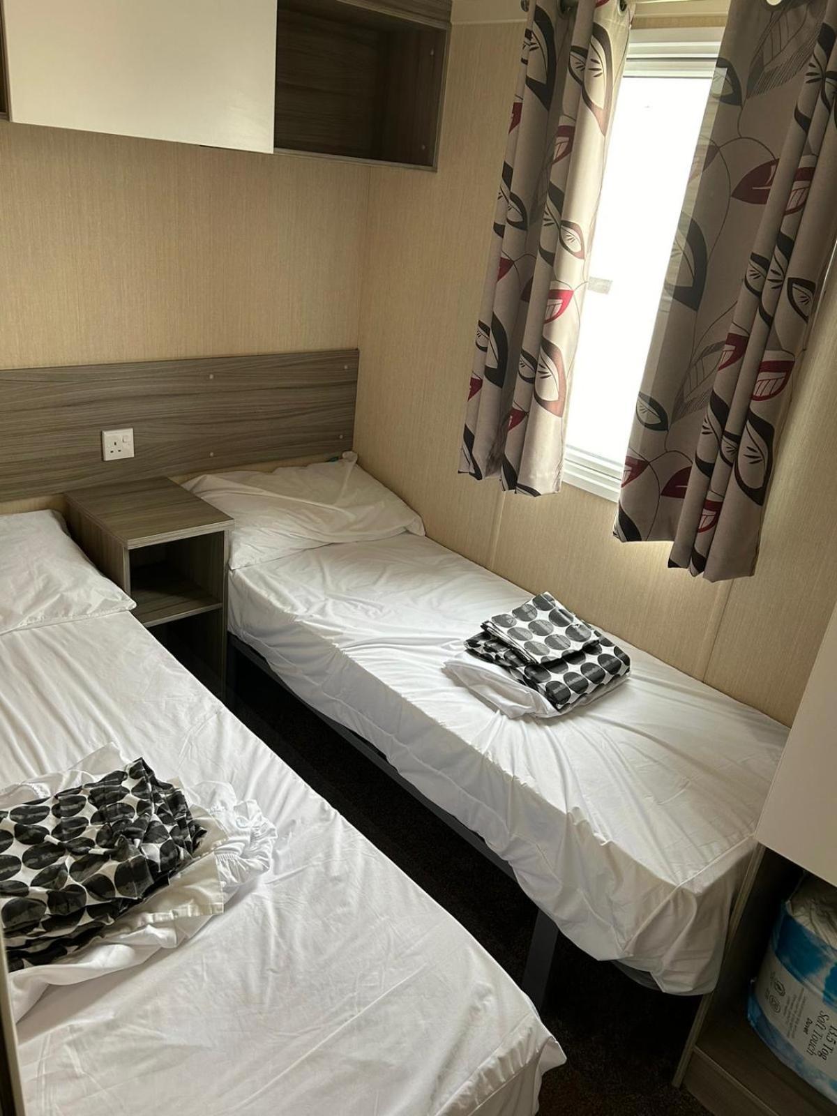 Lido Beach Caravan Prestatyn Eksteriør bilde